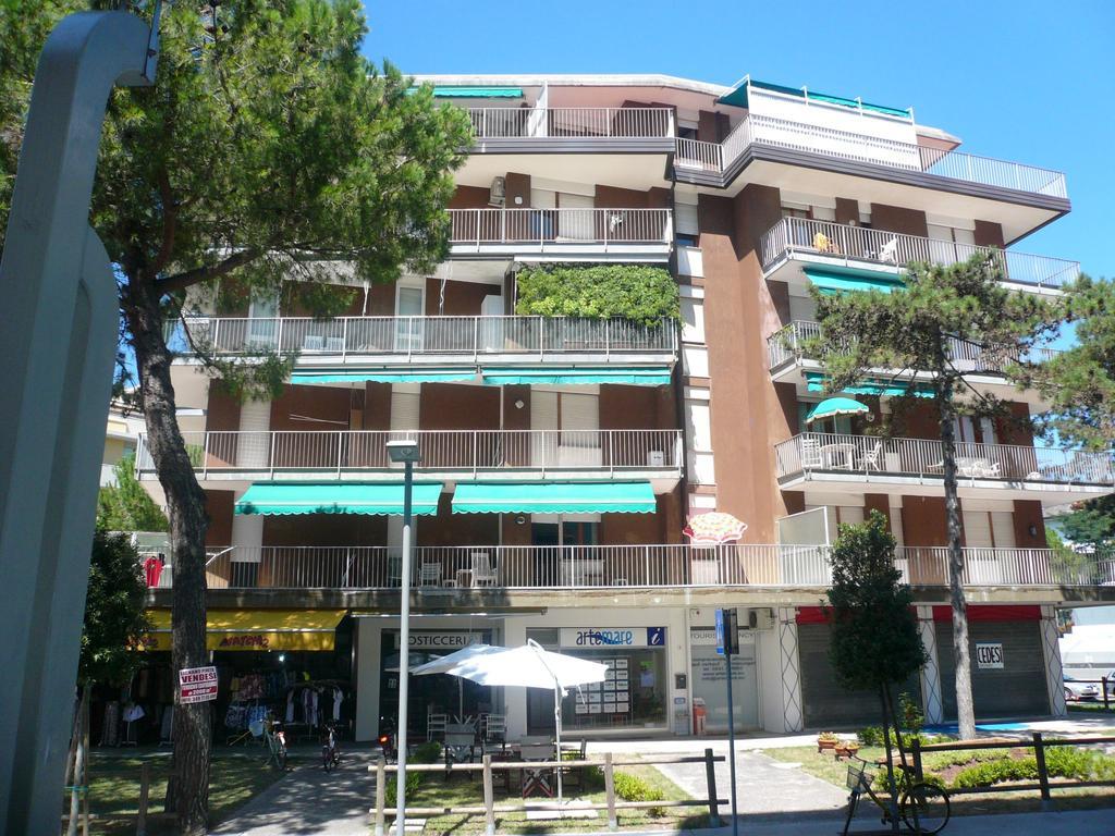 Residence Oceanico Lignano Sabbiadoro Zewnętrze zdjęcie